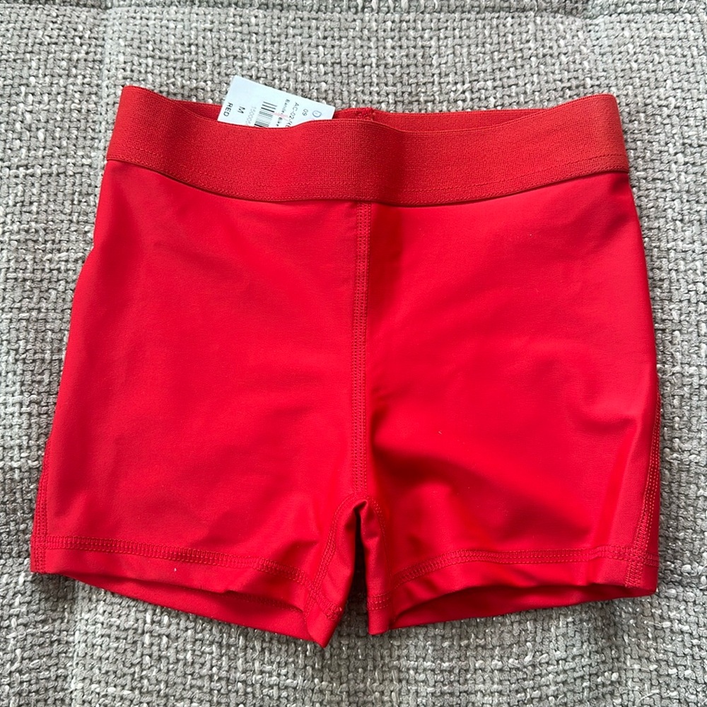 NWT, Girls Do Too, BANDED BIKE SHORT, red, size M